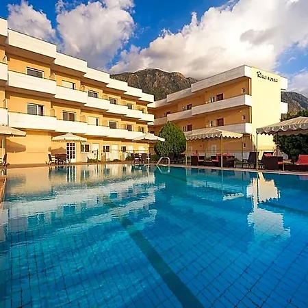 Fotini Hotel