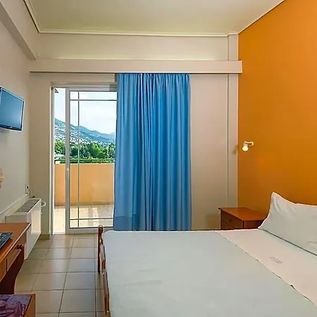 Fotini Hotel 3*